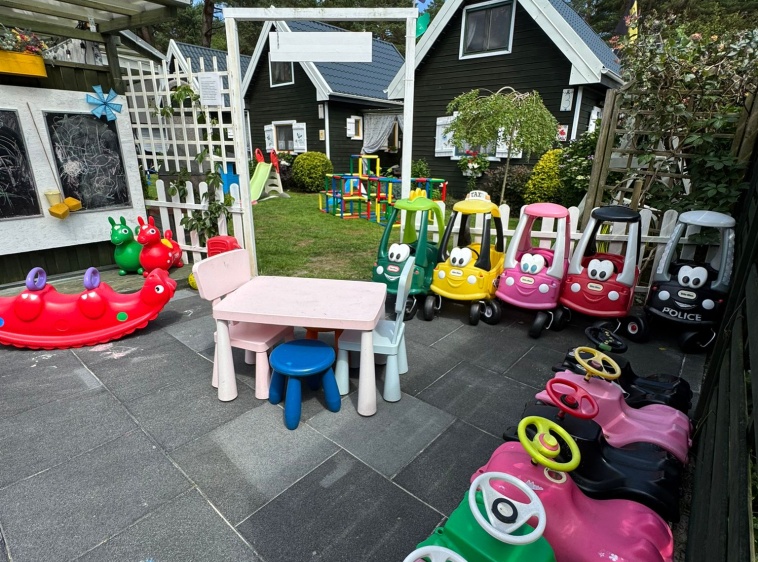 GRENLAND  Plac zabaw dla dzieci Grenlandia?v=1.0